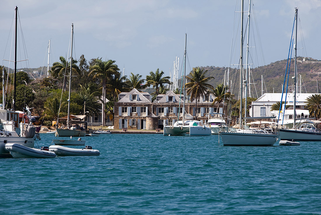 Xtreme Circumnavigation tours in antigua