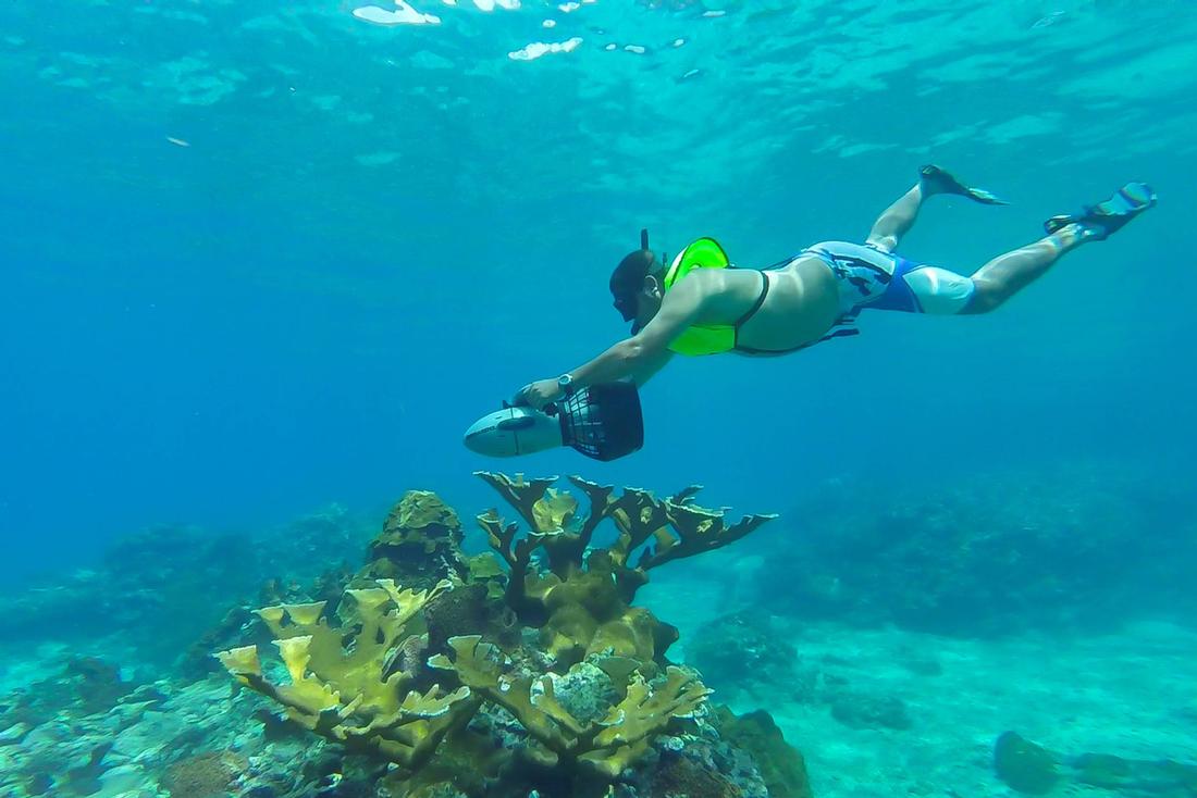 St. Lucia Speedboat and Power Snorkel underwater scooter st. lucia